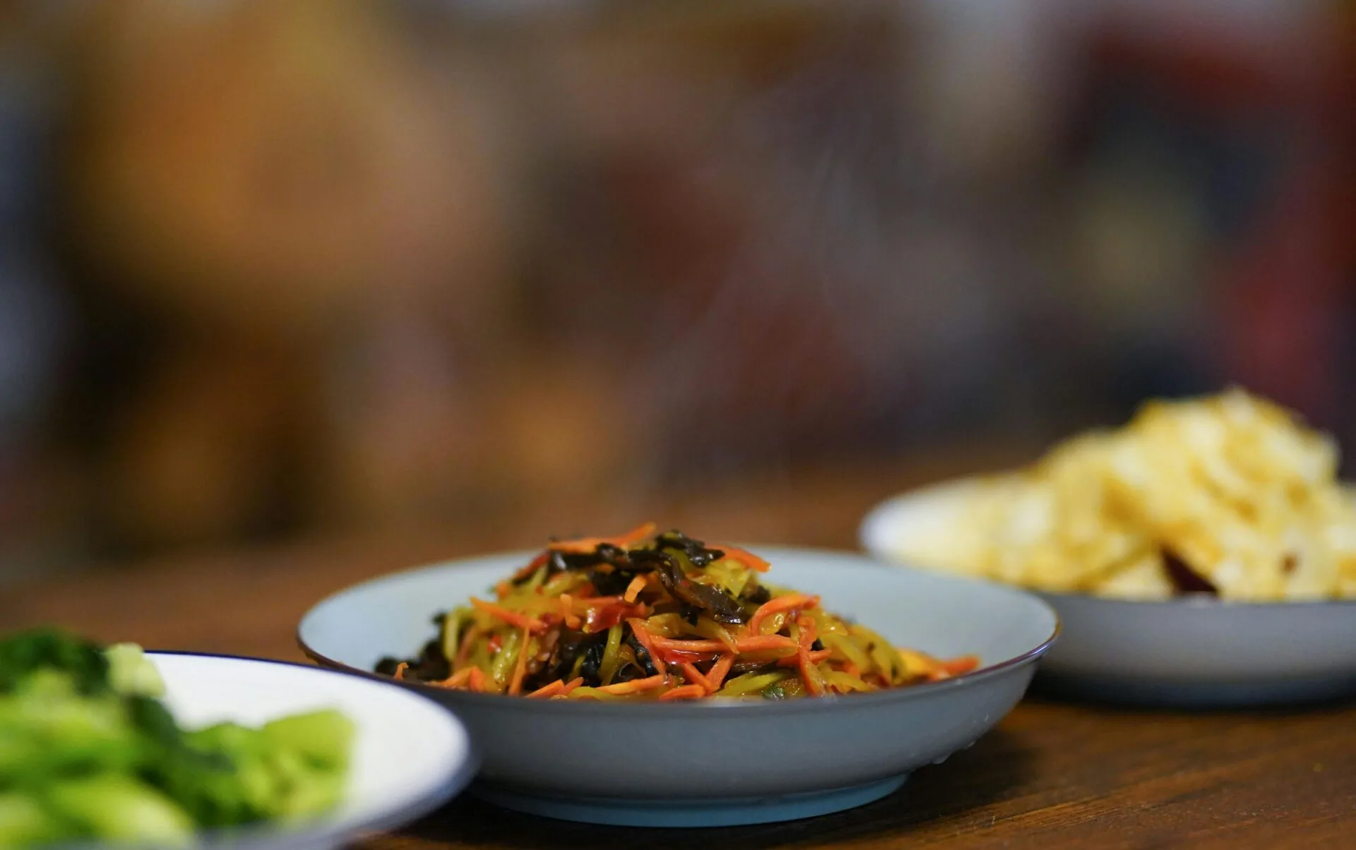 Garlic and Greens Restaurant Ambiance